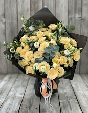 Букет цветов из:  Розы и Лизиантусы #REPLACE_PRED# Аксае Республика Дагестан