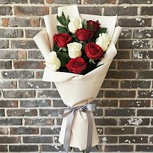 Букет цветов из:  Розы #REPLACE_PRED# Аксае Республика Дагестан