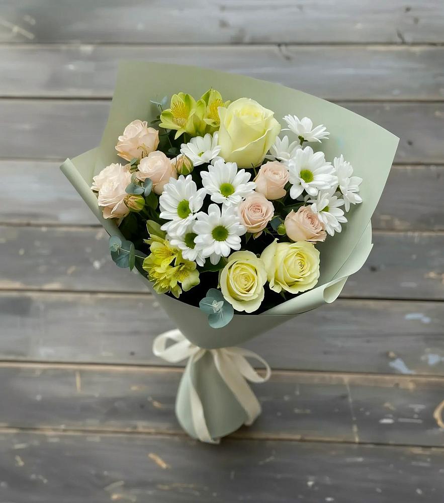Букет цветов из: Альстромерии, Розы и Хризантемы в Аксае Республика Дагестан