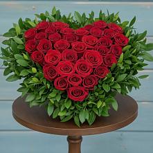 Цветочная композиция из Розы в виде сердца в Аксае Республика Дагестан