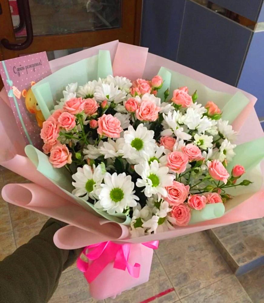 Букет цветов из: Розы и Хризантемы в Аксае Республика Дагестан