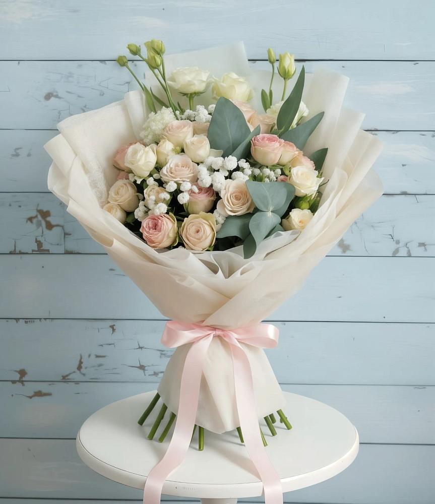 Букет цветов из: Розы и Лизиантусы в Аксае Республика Дагестан