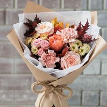 Букет цветов из:  Гвоздики, Хризантемы и Розы в Аксае Республика Дагестан