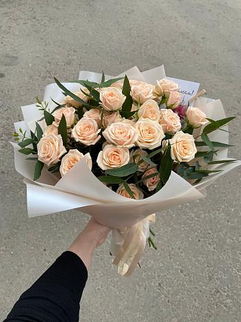 Букет Кремовые розы Латте в Аксае Республика Дагестан