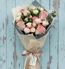 Букет цветов из:  Розы в Аксае Республика Дагестан