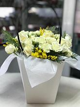 Цветочная композиция из Розы  в Аксае Республика Дагестан