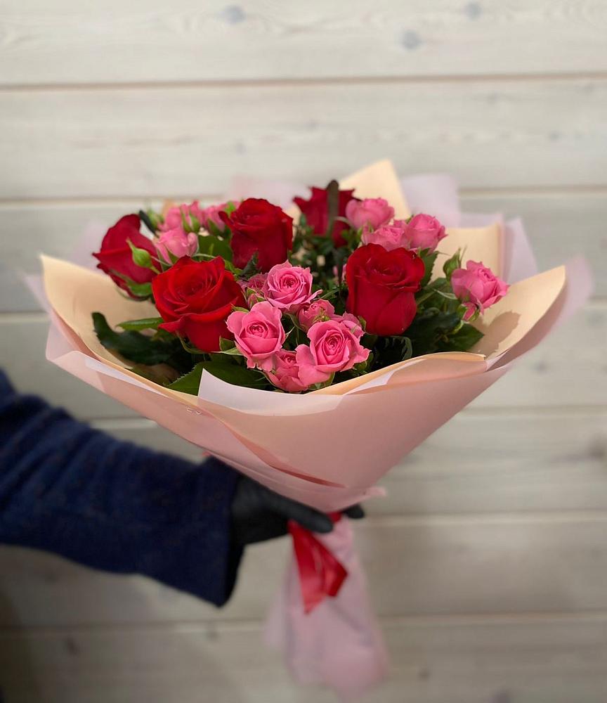Букет цветов из: Розы в Аксае Республика Дагестан