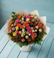 Букет Микс из разноцветных кустовых роз в Аксае Республика Дагестан
