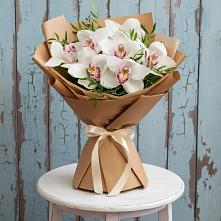 Букет цветов из:  Орхидеи и Розы в Аксае Республика Дагестан